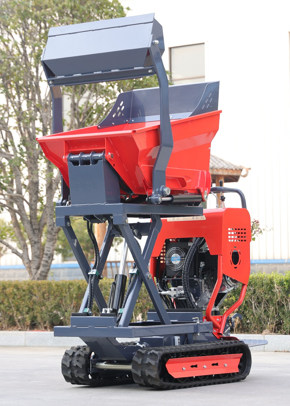 R-B05 Self Loading Tracked Mini Dumper with Hydraulic High Tip *ETA 8th July*